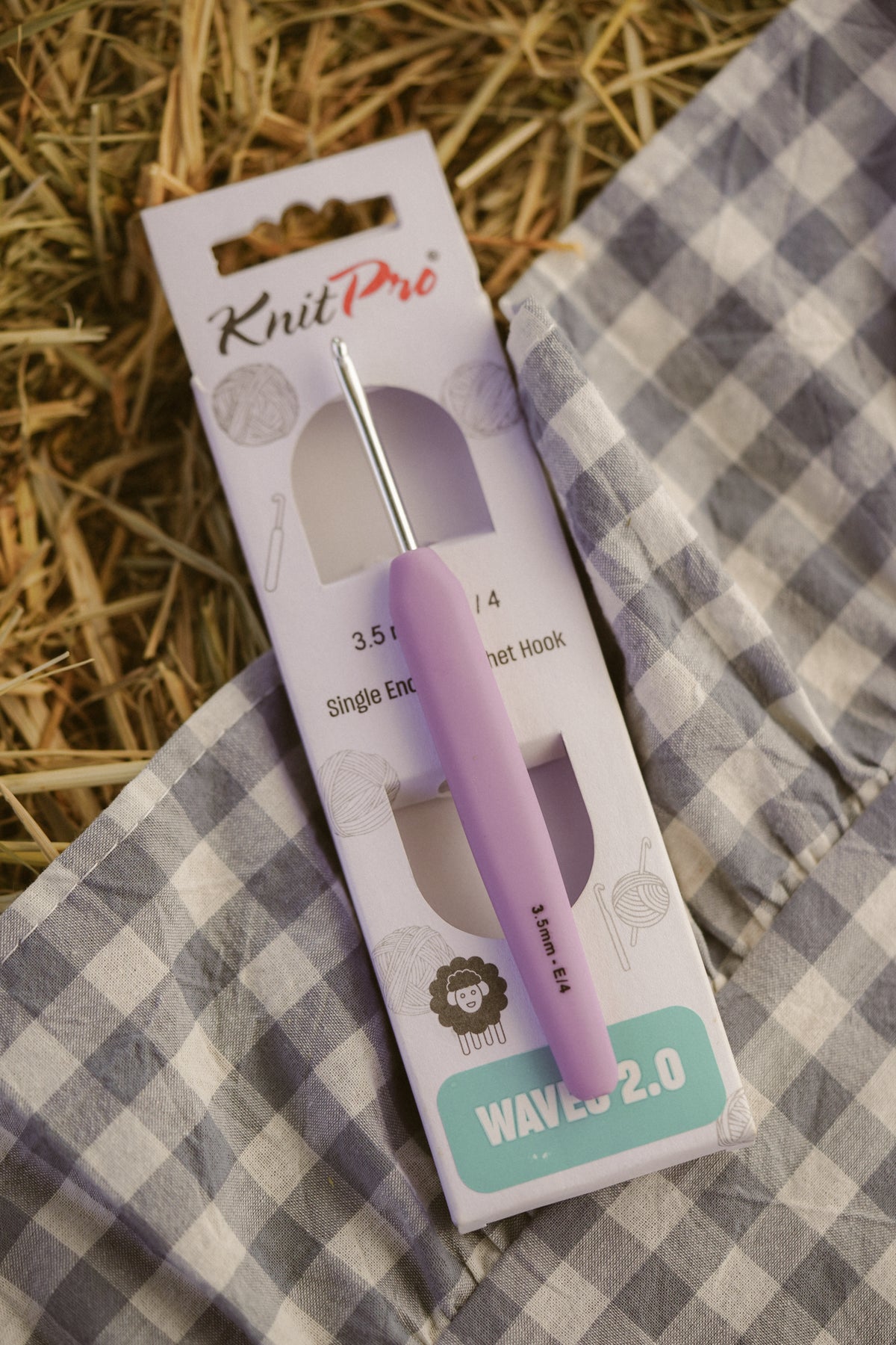 crochet kit, crochet hook, cotton yarn, beginner starter kit, chicken scissors