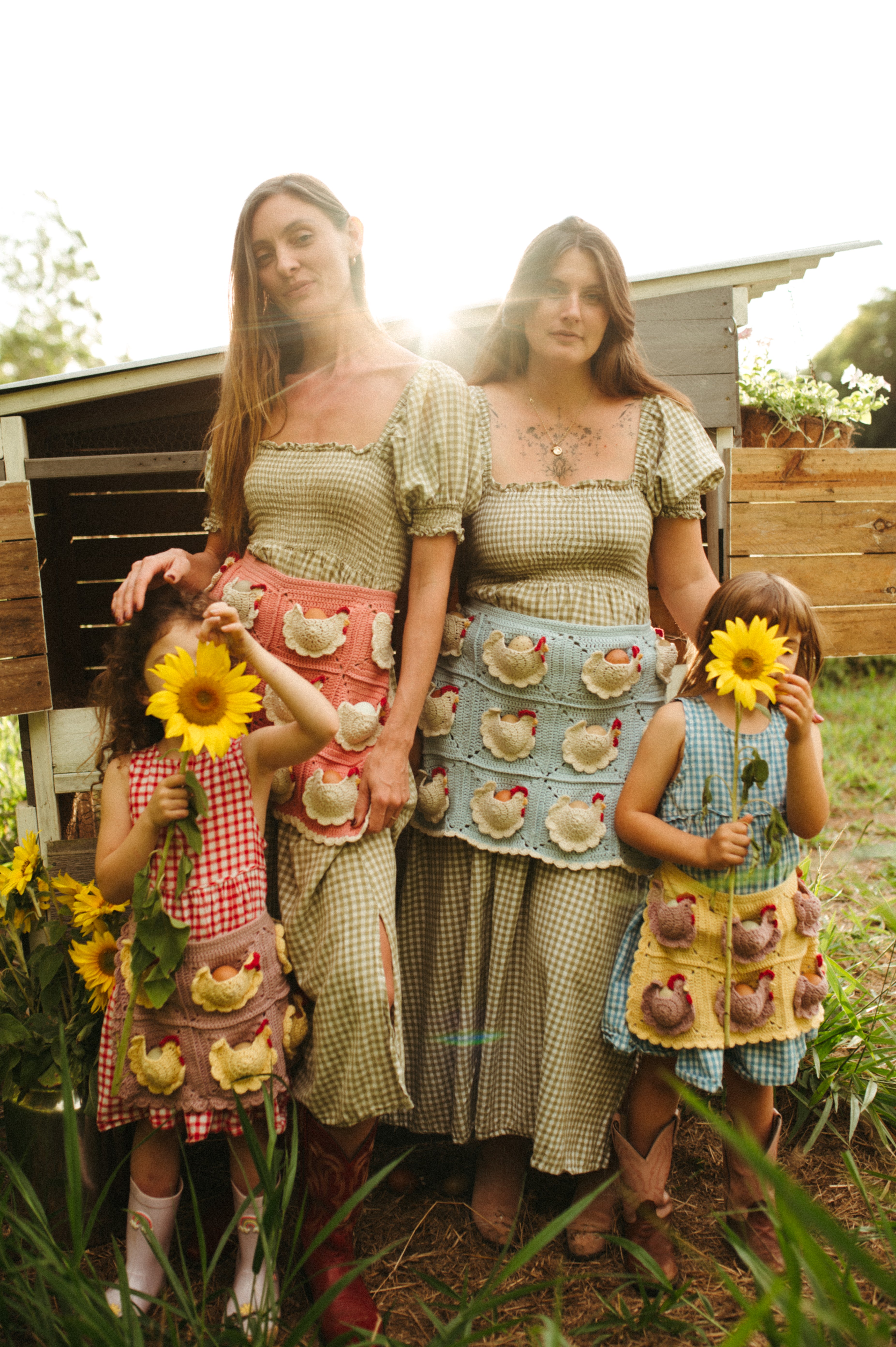 Crochet Pattern , Mother Hen Egg Apron, Collecting Eggs, Egg Apron, Chickens Childrens Egg Aprons