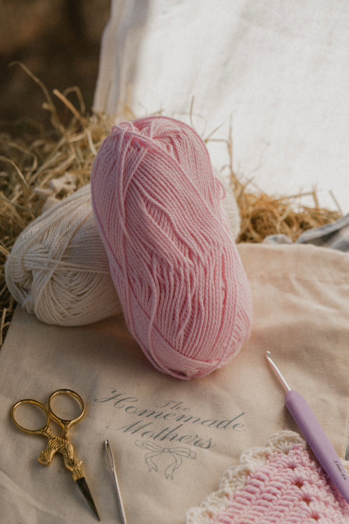 Beginner Crochet Starter Kit - Cotton Candy